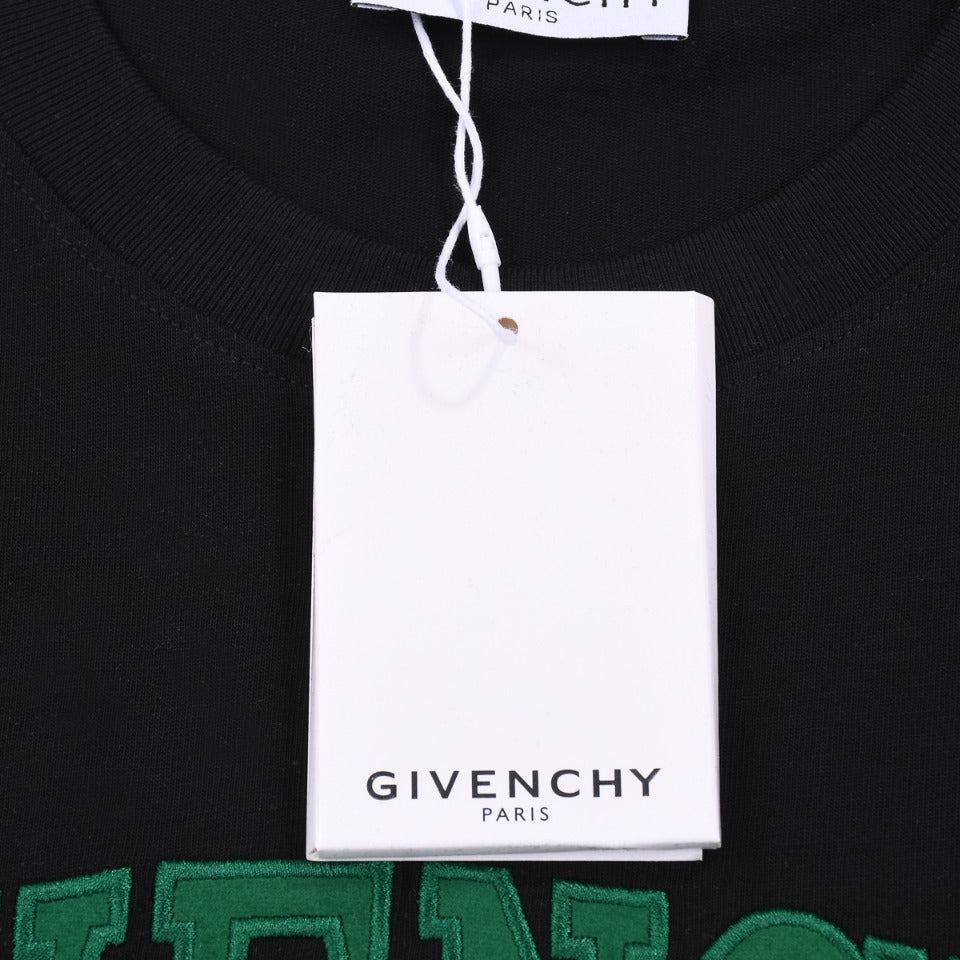 Camiseta Givenchy