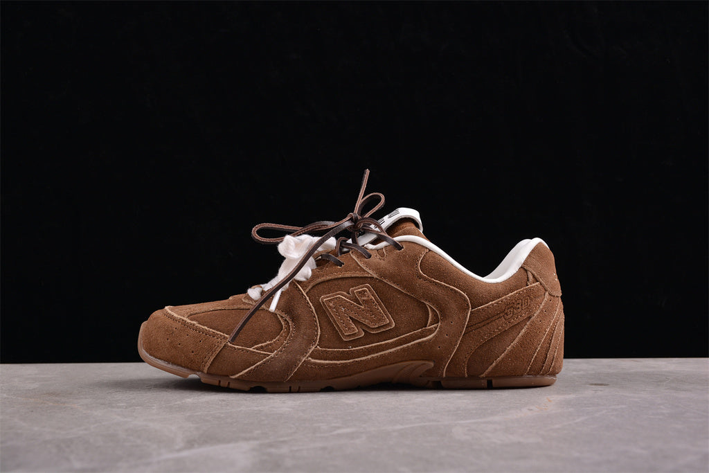 New Balance 530 SL Miu Miu Cinnamon (Pronta entrega)