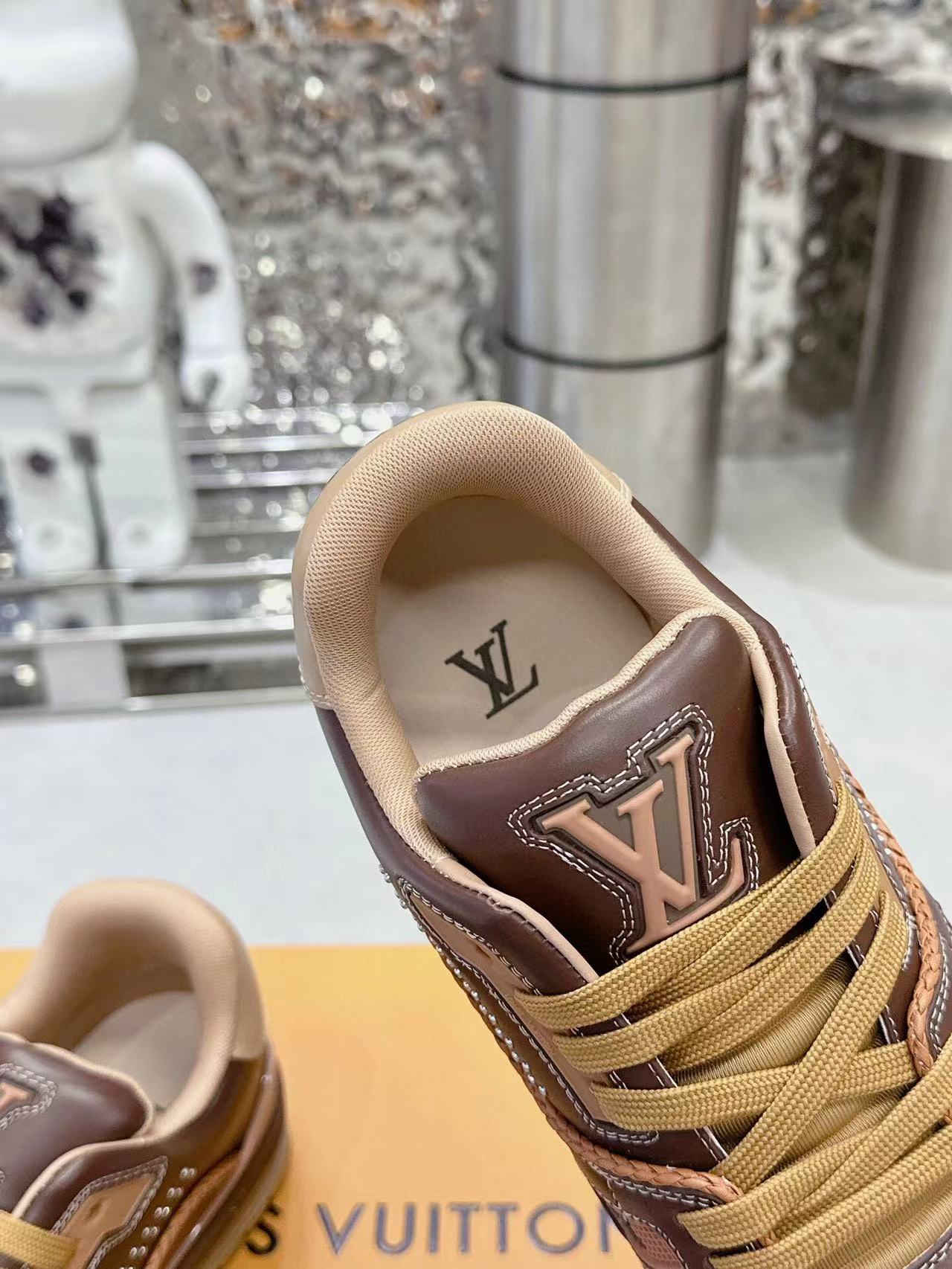 Louis Vuitton LV Trainer Marron Brown