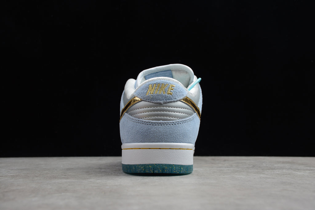 Nike SB Dunk Low Sean Cliver DC9936-100