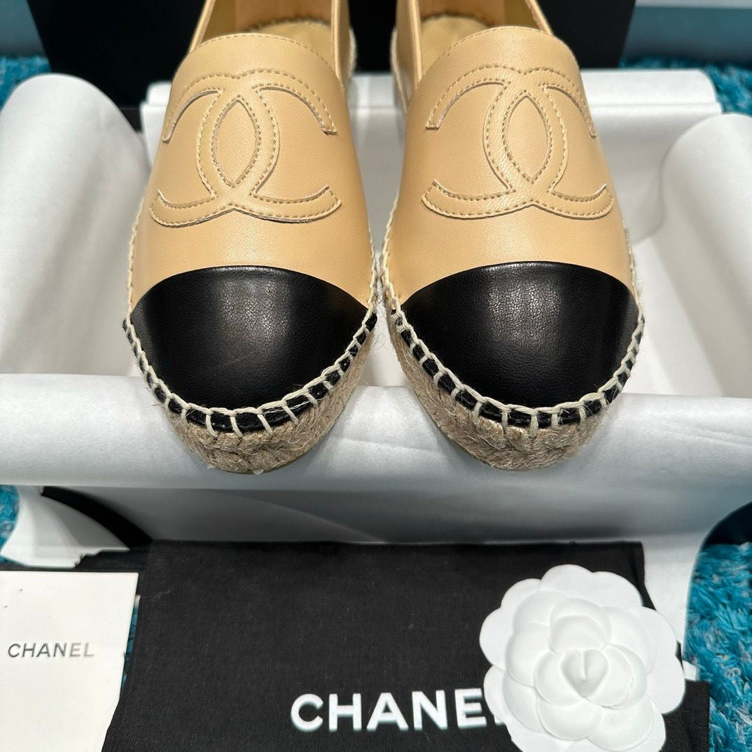 Espadrilles Chanel Lambskin Beige & Black