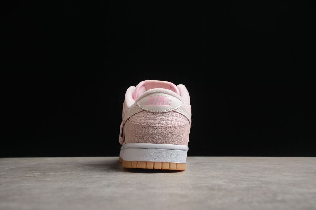 Nike Dunk Low Teddy Bear DZ5318 640