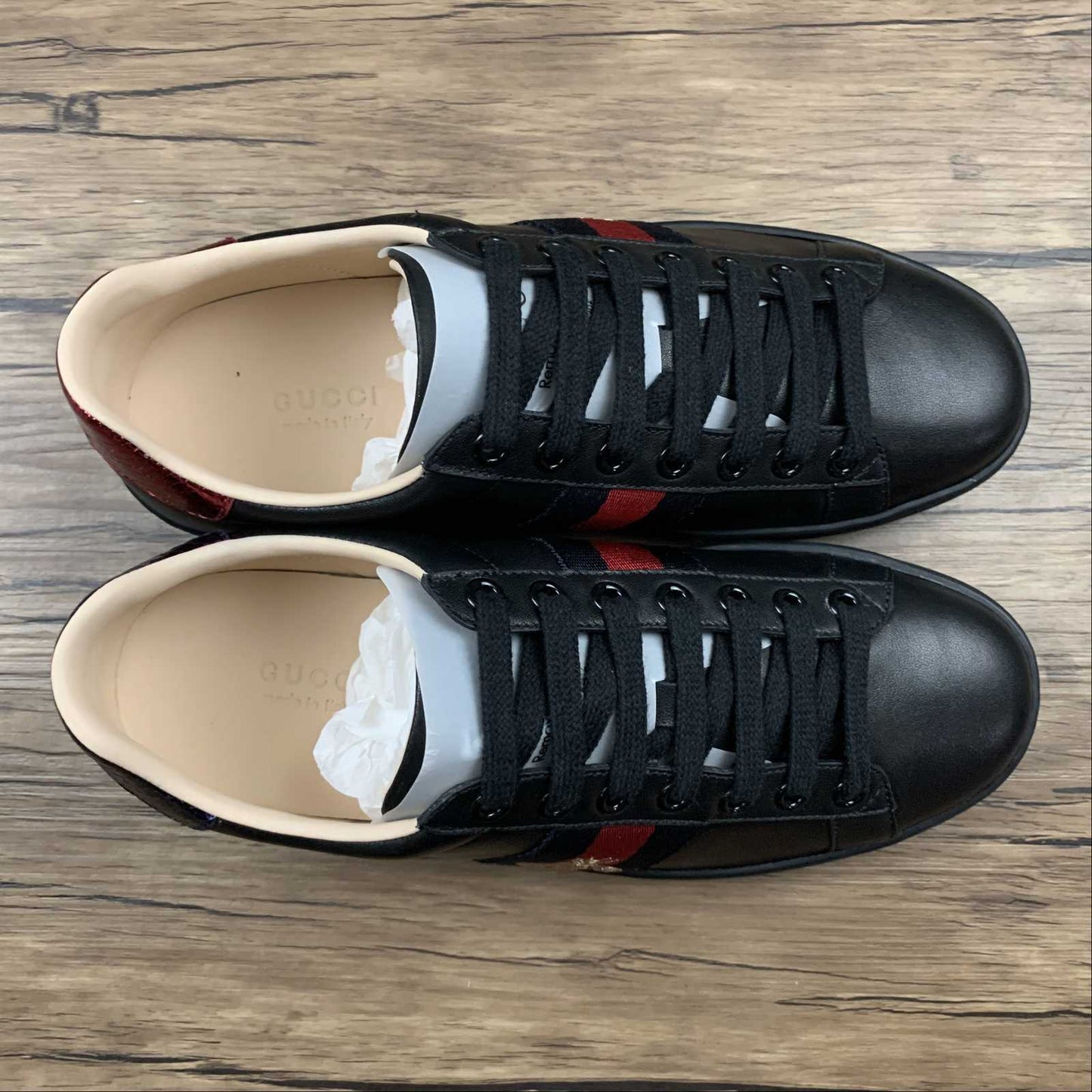 Gucci Ace Bee Black (Pronta entrega)