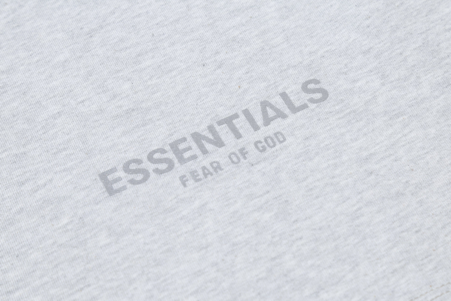 Camiseta Fear Of God Essentials