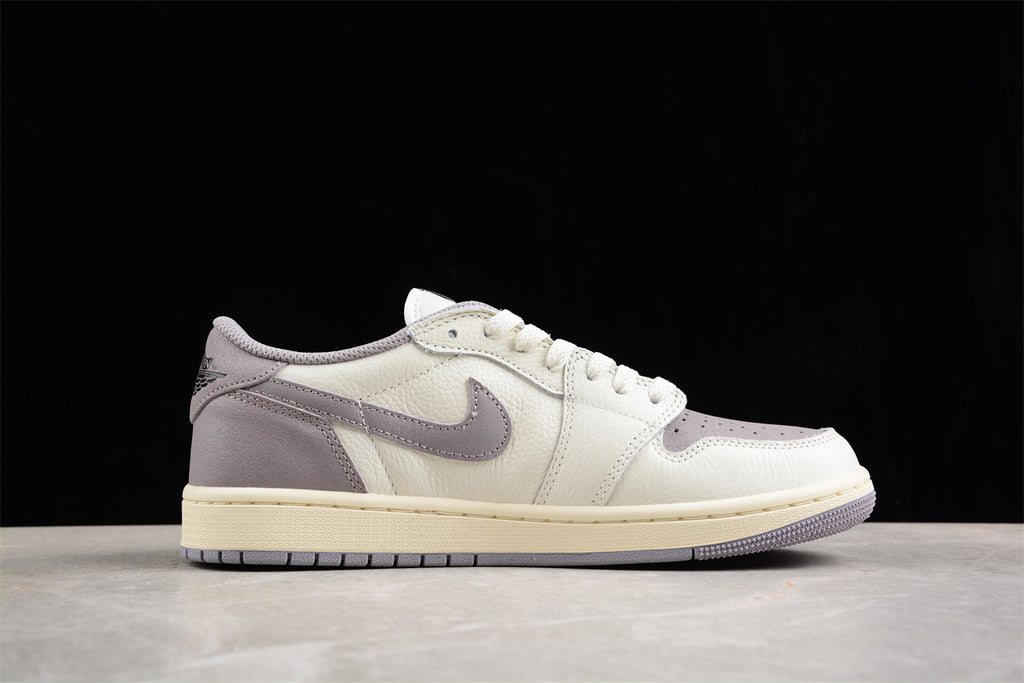 Air Jordan 1 Retro Low OG Atmosphere Grey