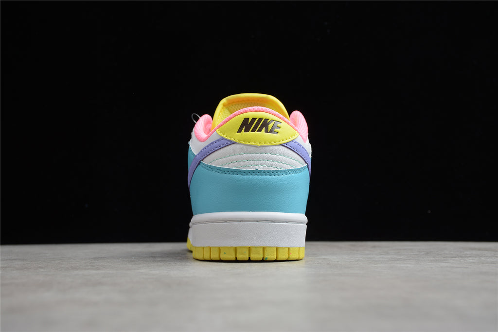 Nike Dunk Low SE Easter Candy (Pronta Entrega)