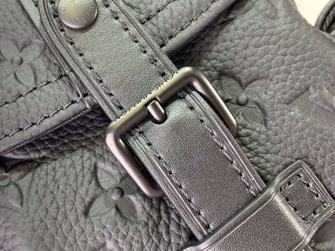 Lv Nano Christopher Taurillon Monogram