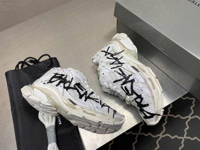 Balenciaga Runner Grafitti Sneakers