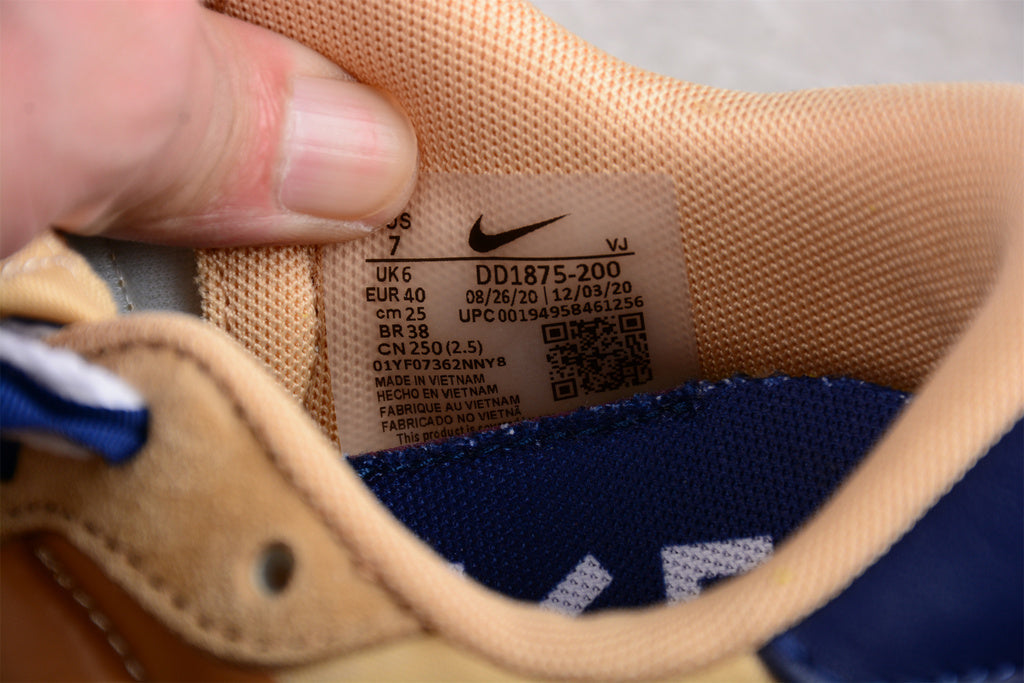 Nike Vaporwaffle sacai Sesame Blue Void DD1875-200