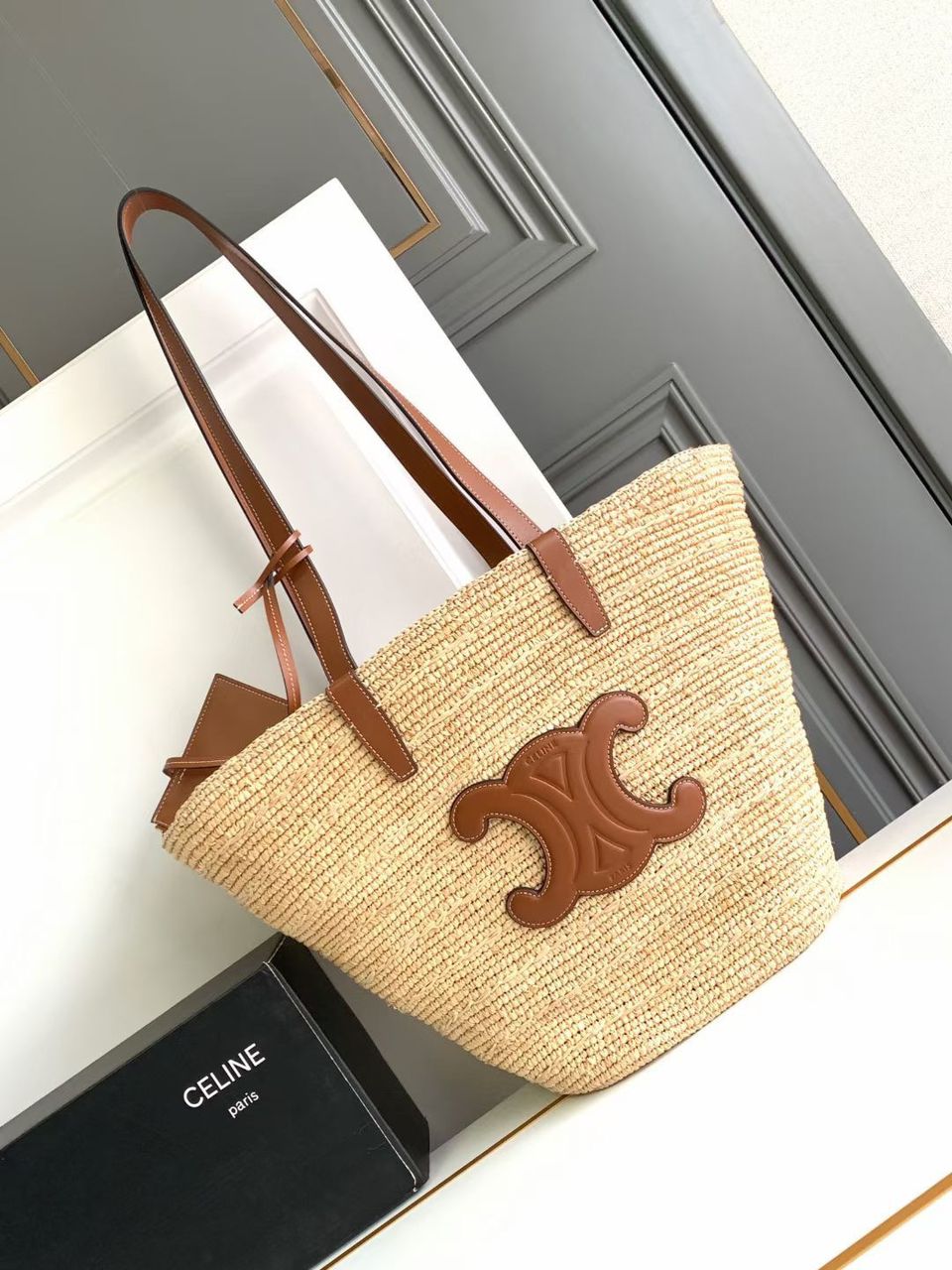 Bolsa CELINE Medium supple panier in raffia and calfskin