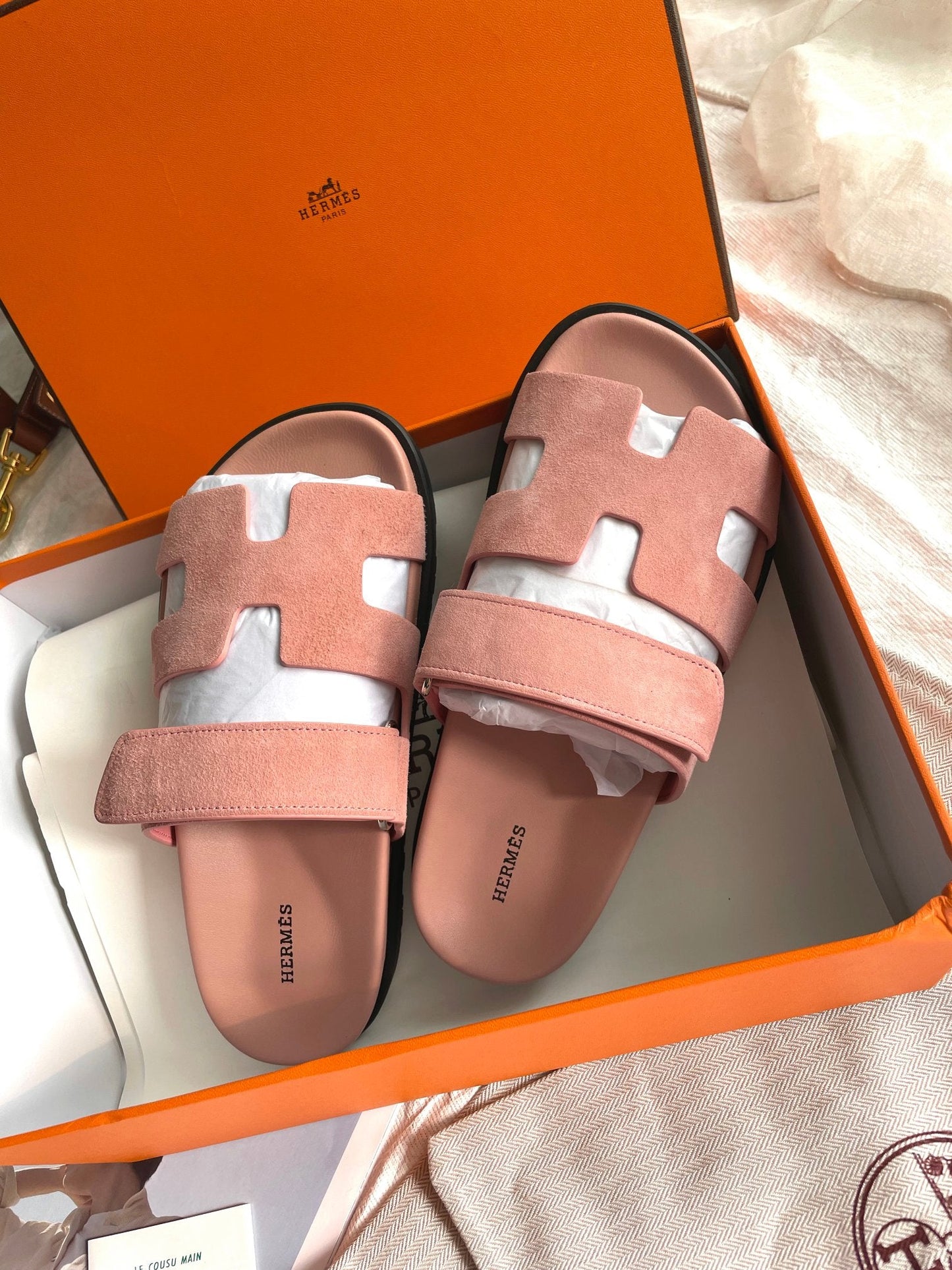 Hermes Chypre Sandal Rosé Calfskin Leather