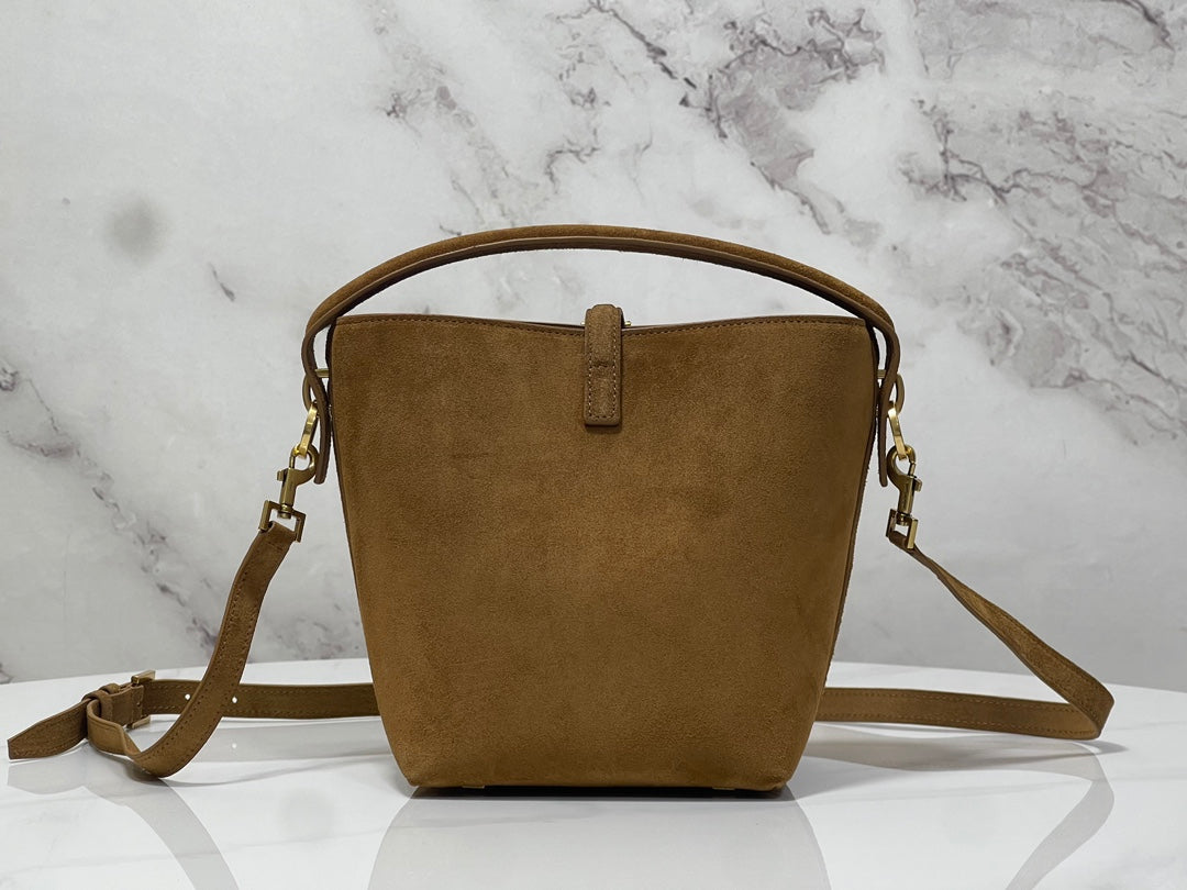 Bolsa Saint Laurent Le 37 Suede Green