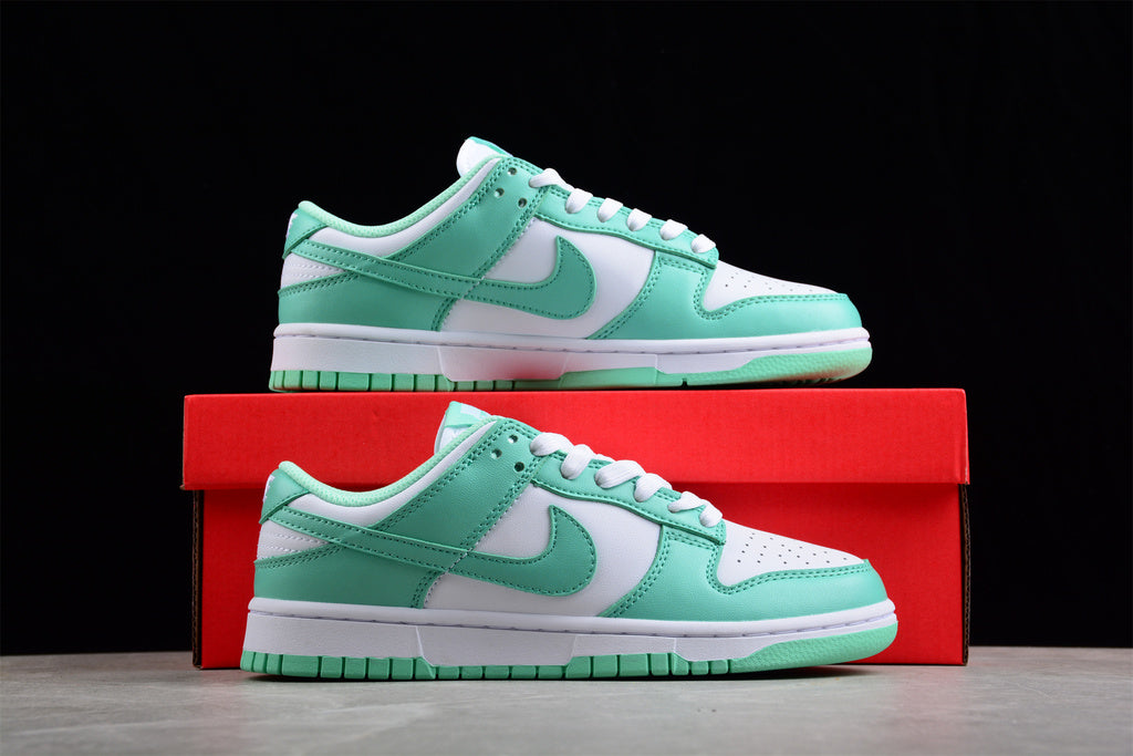 Nike Dunk Low Green Glow dD1503 105