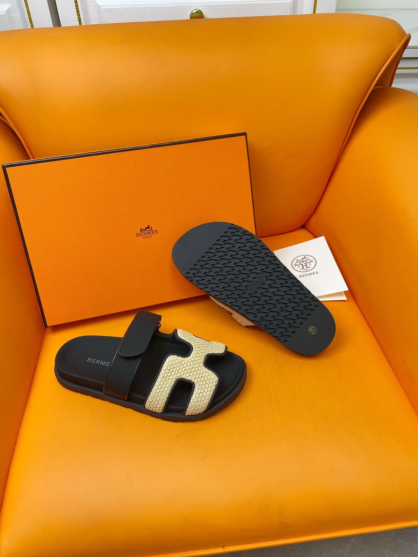 Hermes Chypre Sandal Black