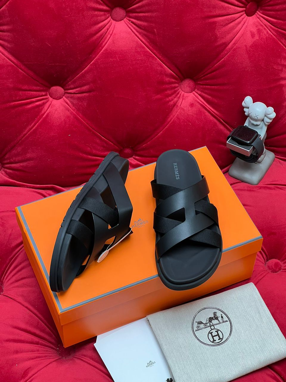 Izmir sandal Hermès Saudi Arabia