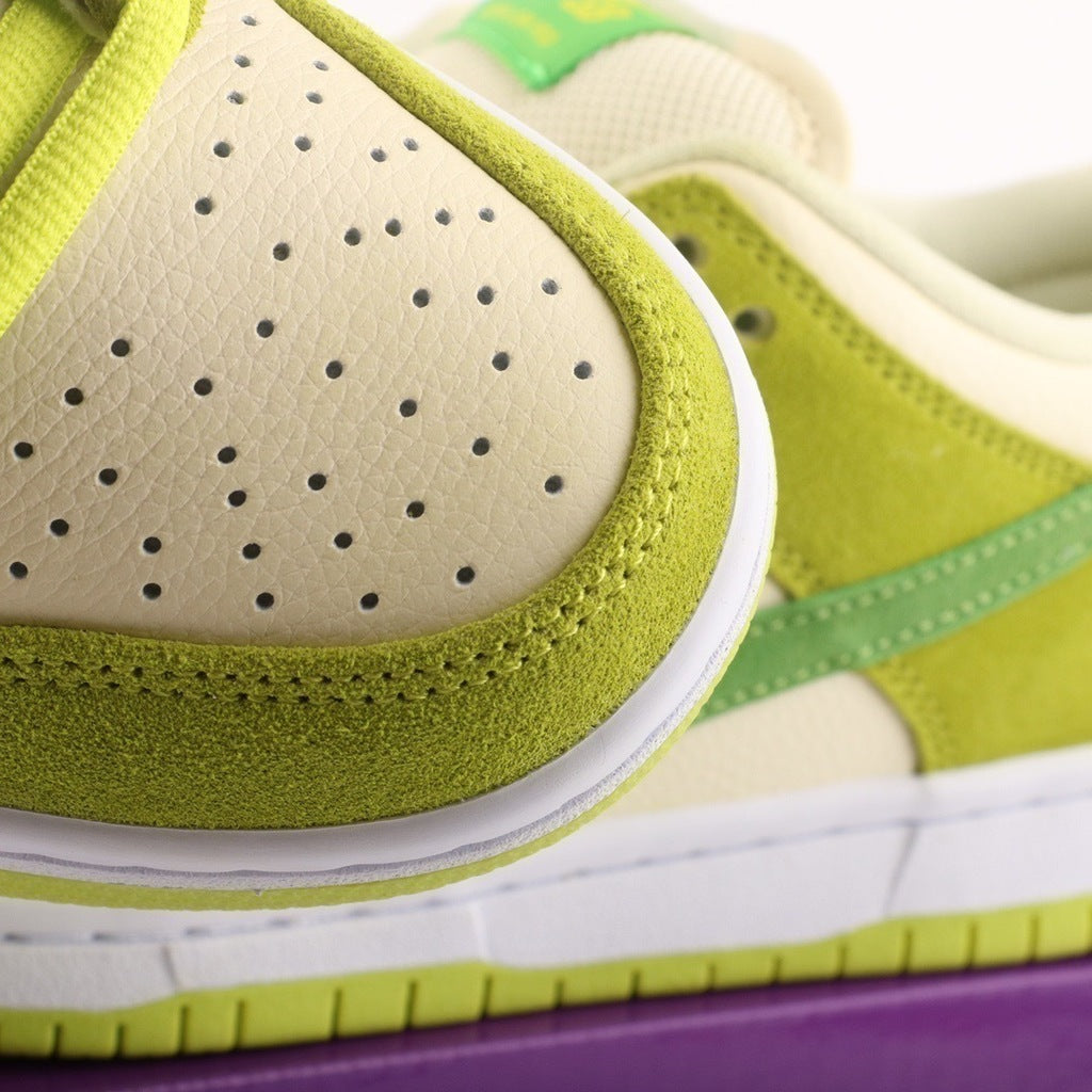 Nike SB Dunk Low Green Apple