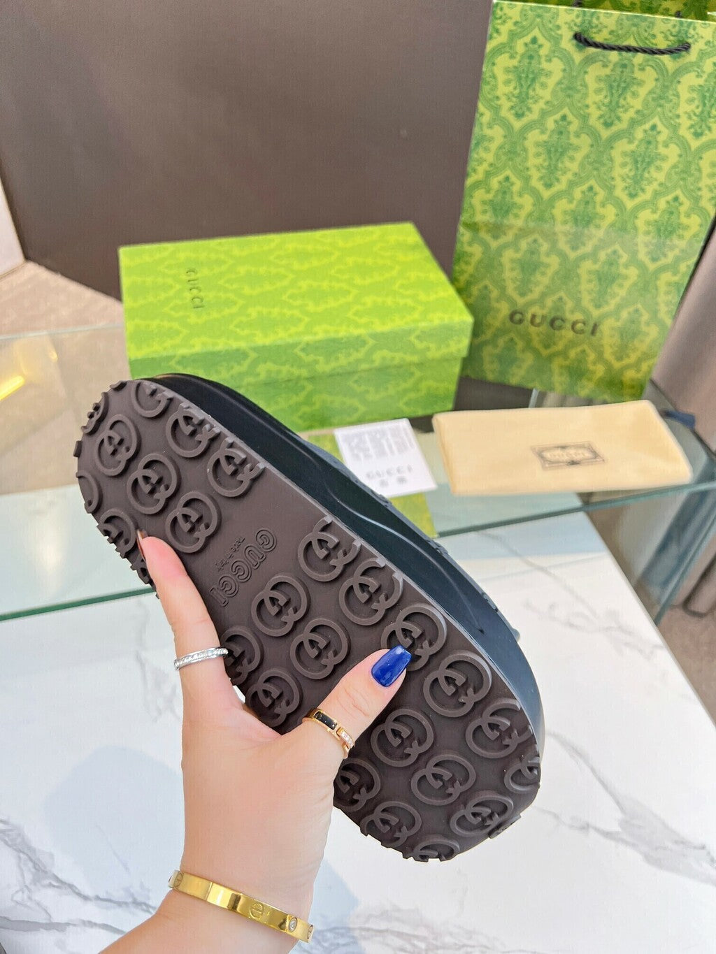 Sandalias Gucci