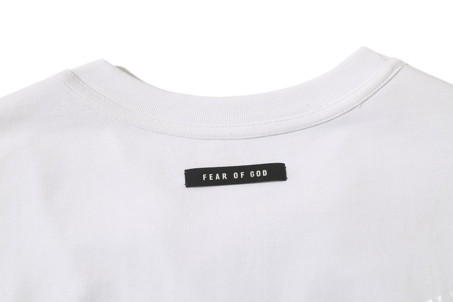 Camiseta Fear Of God Essentials