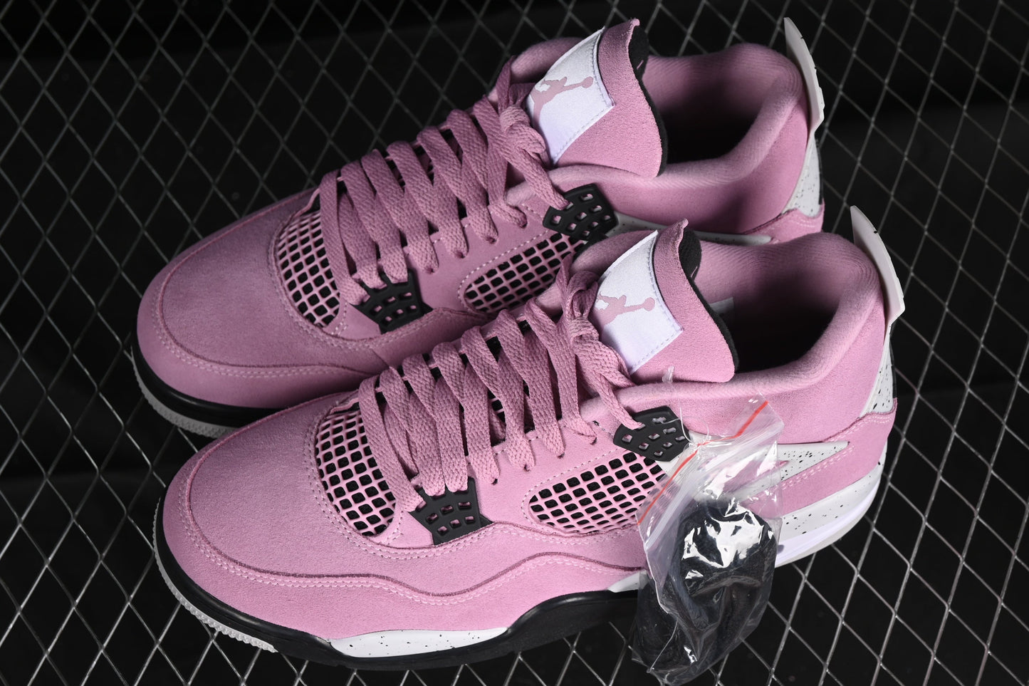 Jordan 4 Retro Orchid