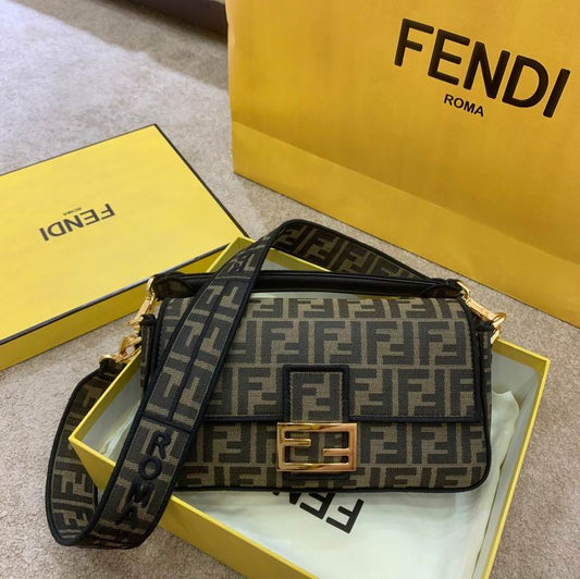 Bolsa Fendi FF Baguette Jacquard