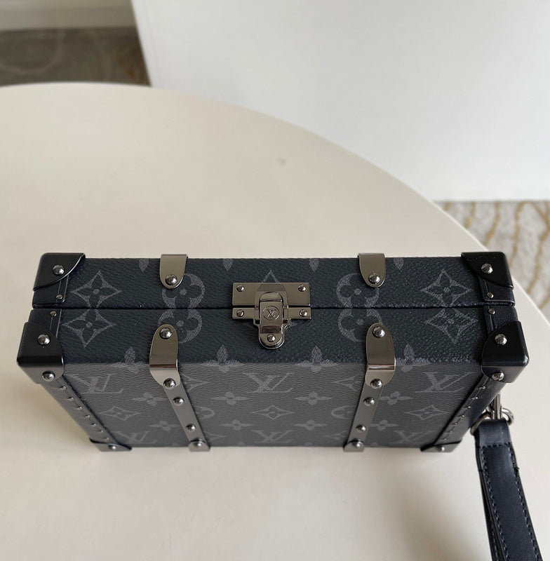 Lv Trunk Wallet Black