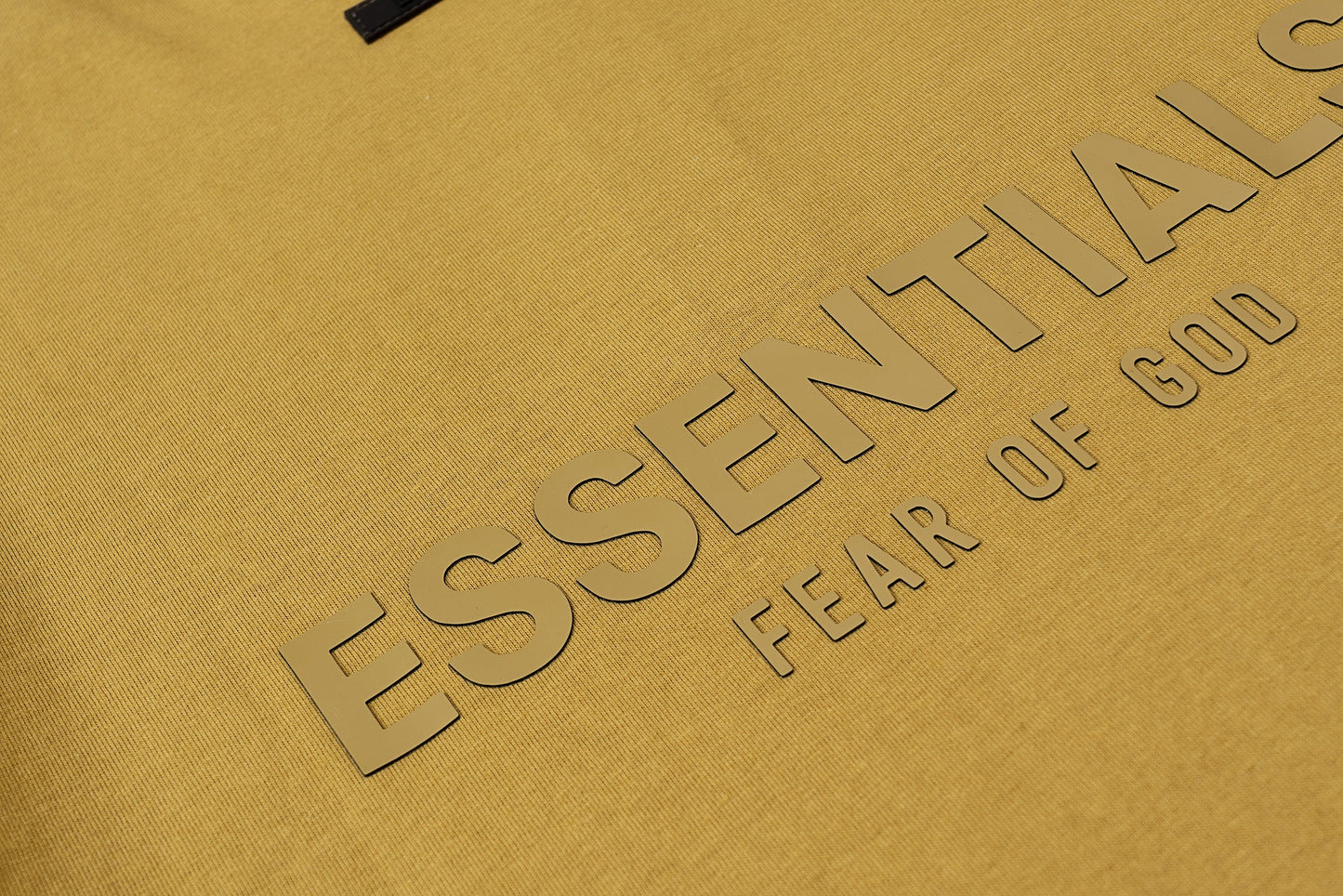 Camiseta Fear Of God Essentials