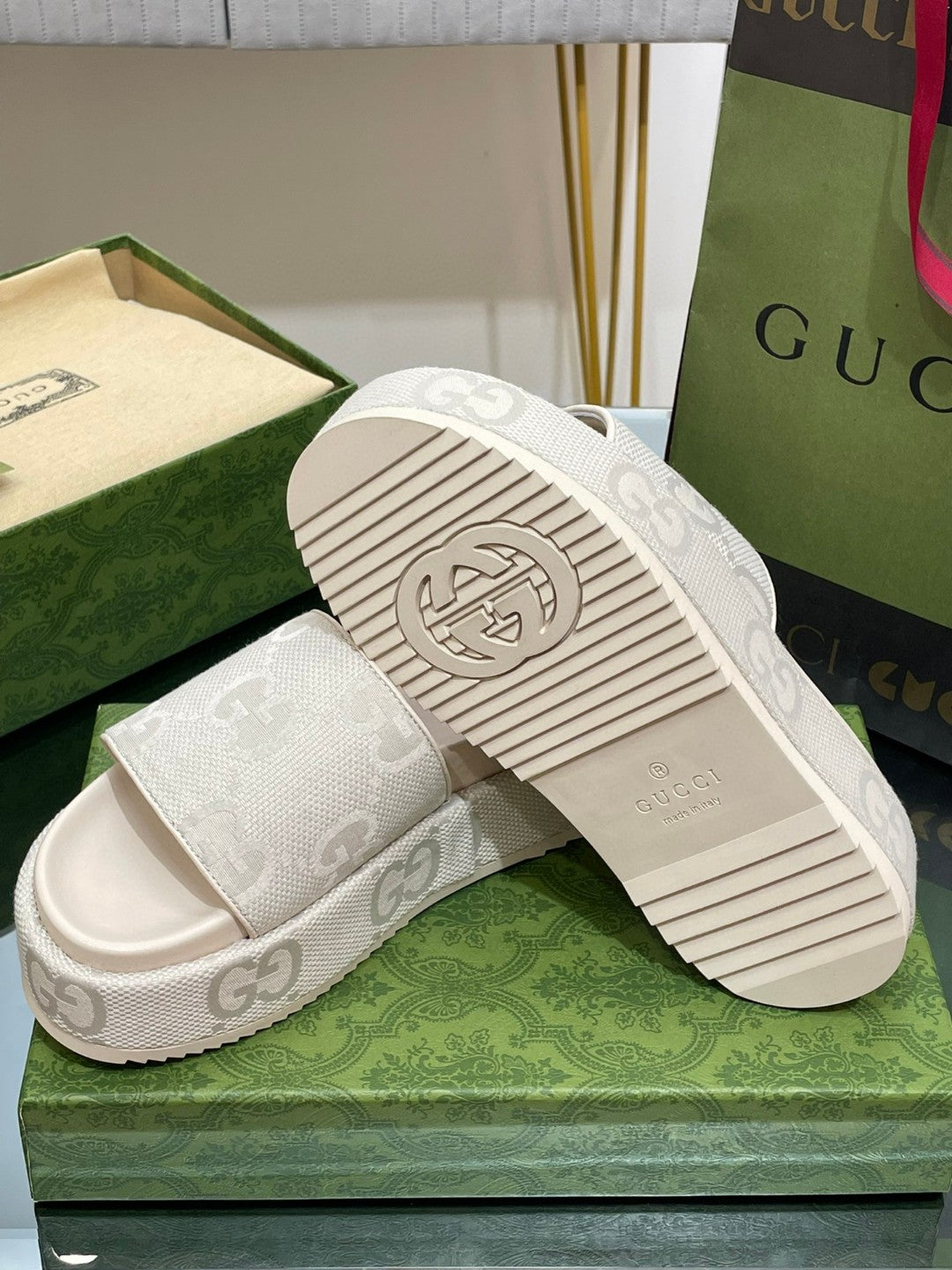 Gucci Angelina Platform Sandal Off-White