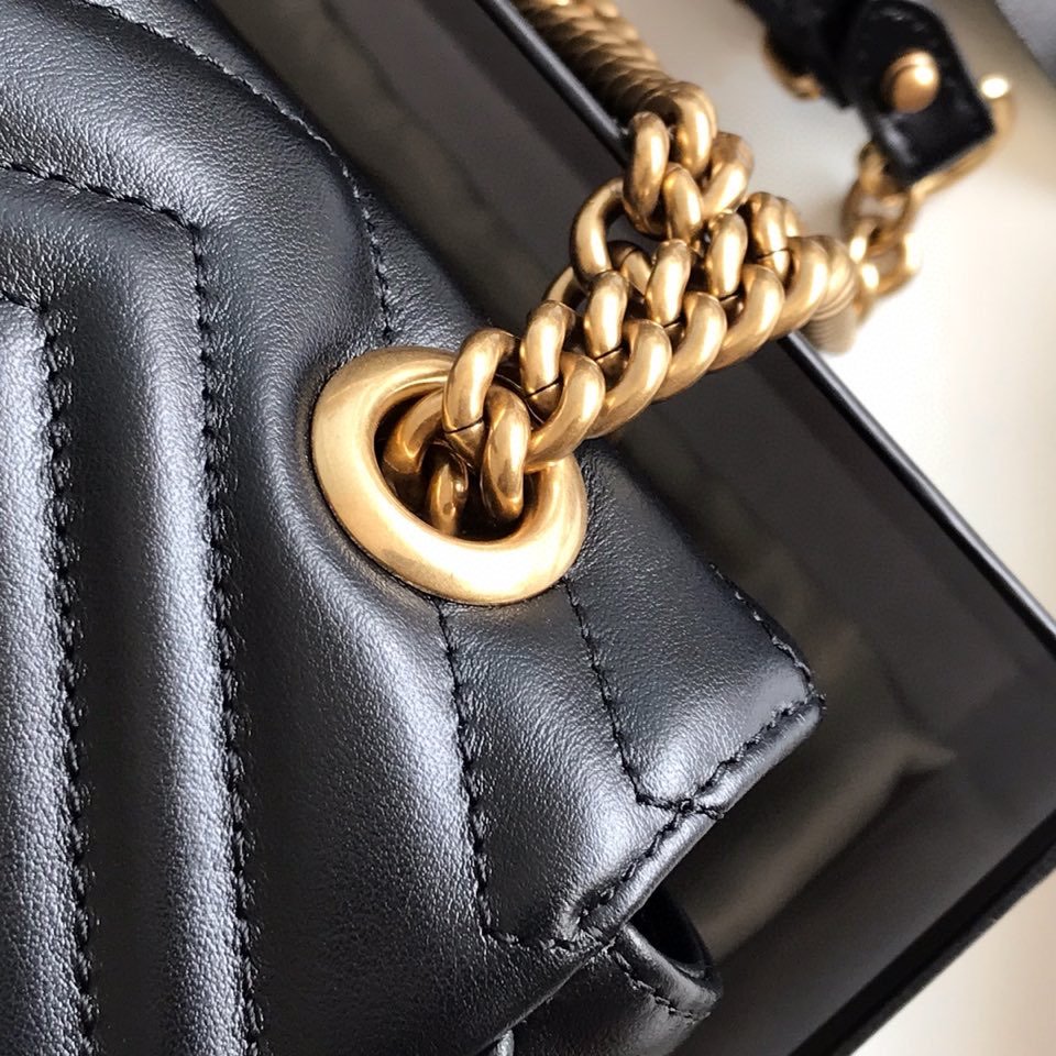 Gucci GG Marmont Small Matelasse Bag Black