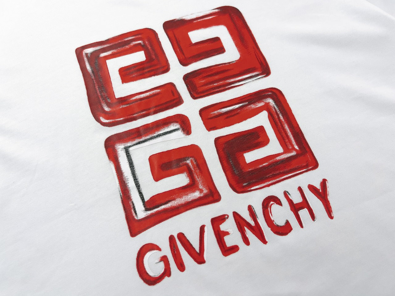 Camiseta Givenchy