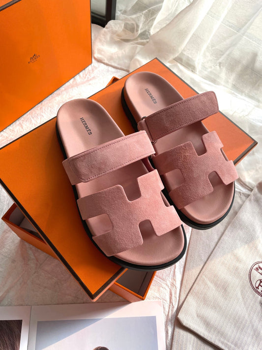 Hermes Chypre Sandal Rosé Calfskin Leather