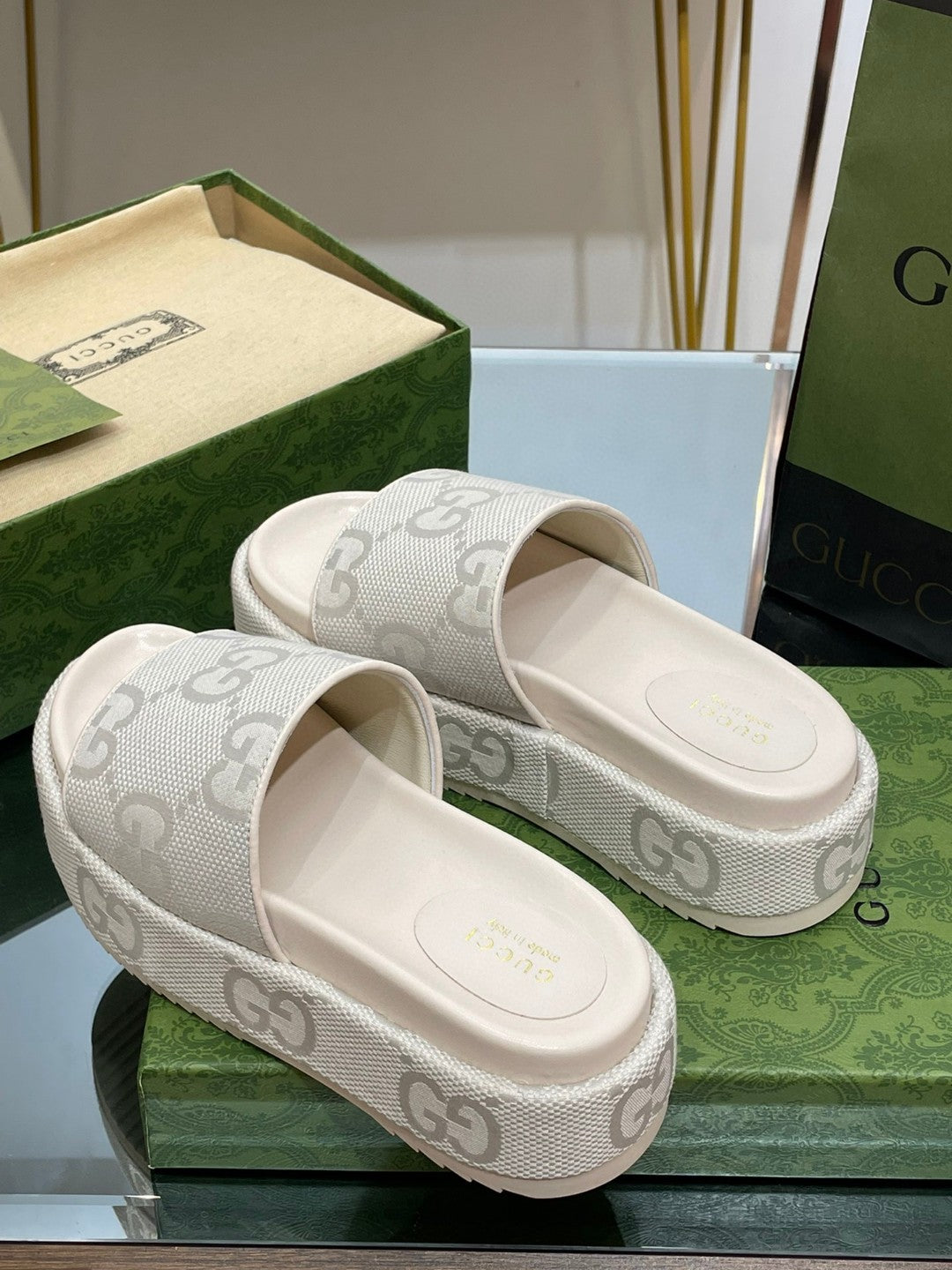 Gucci Angelina Platform Sandal Off-White