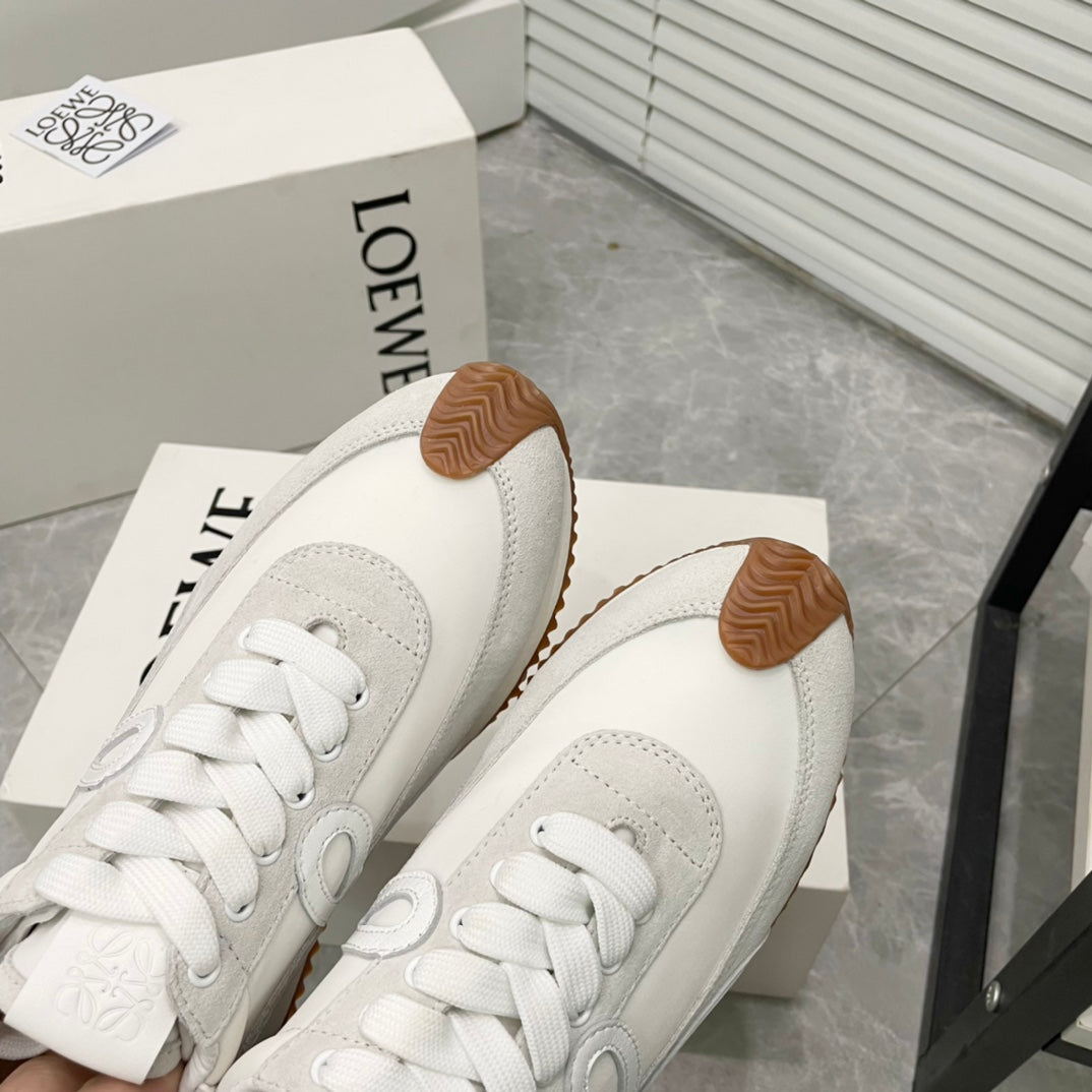 LOEWE Flow Runner White Suede