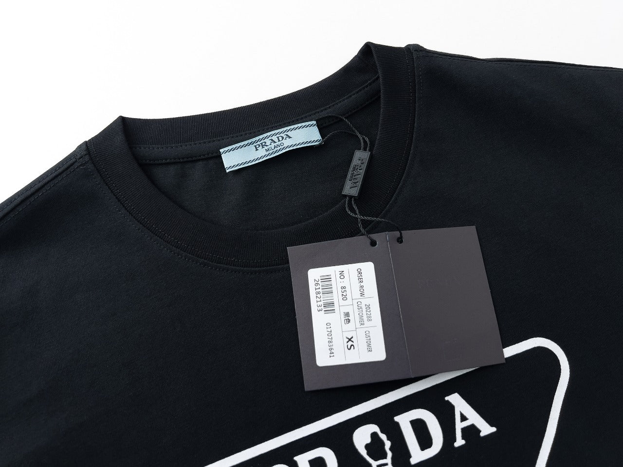 Camiseta Prada