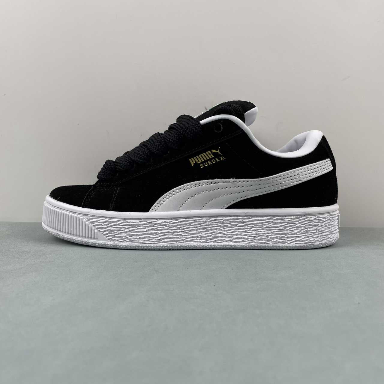 Puma Suede XL Black White