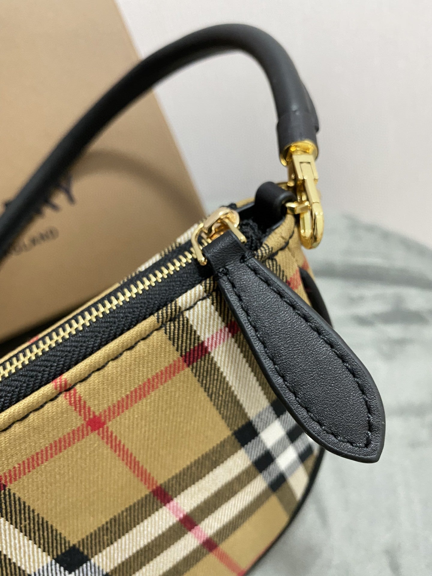 Burberry Vintage Check Cotton Olympia Pouch Archive Beige