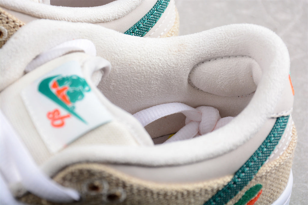 DUNK LOW SB X JARRITOS