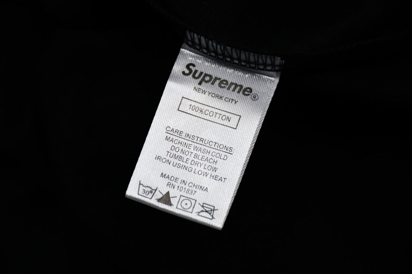 Camiseta Supreme City Arc