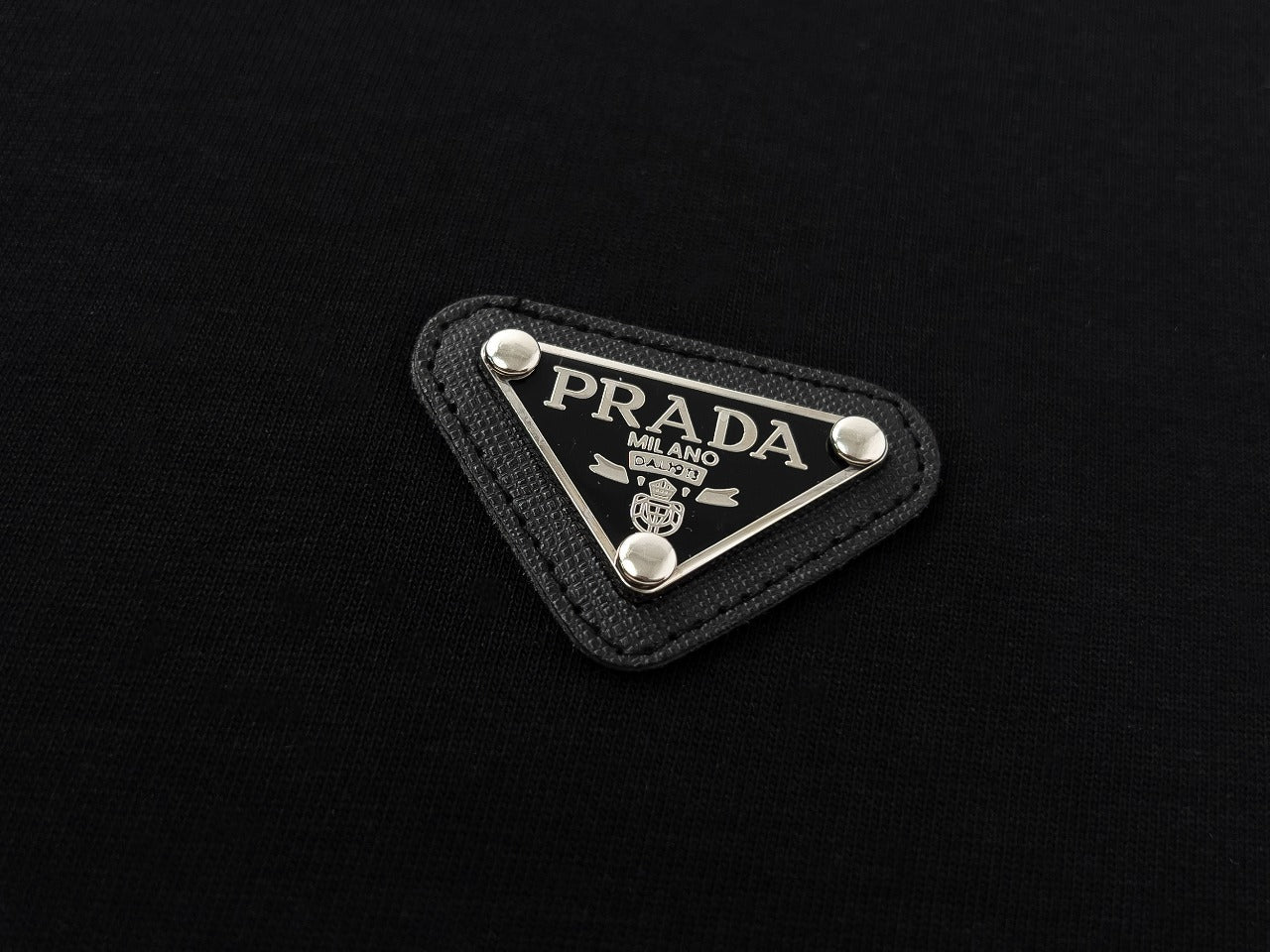 Camiseta Prada