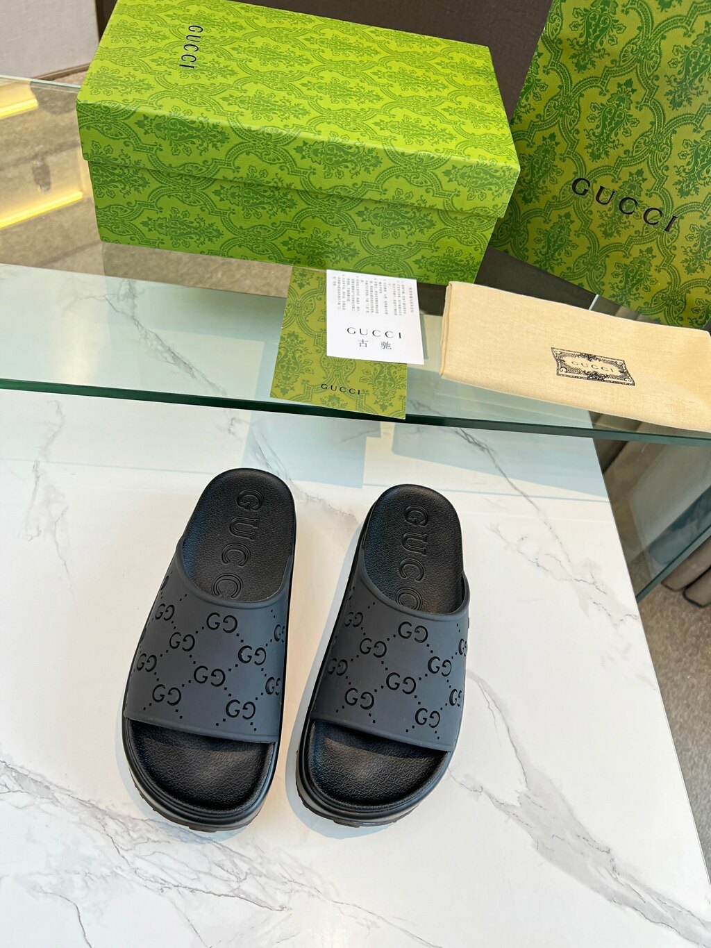 Sandalias Gucci