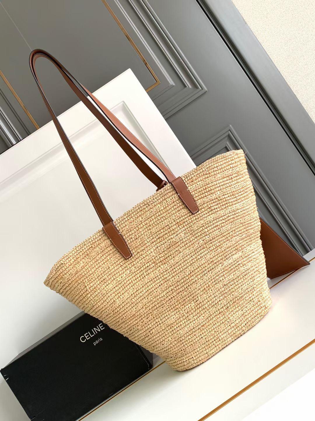 Bolsa CELINE Medium supple panier in raffia and calfskin