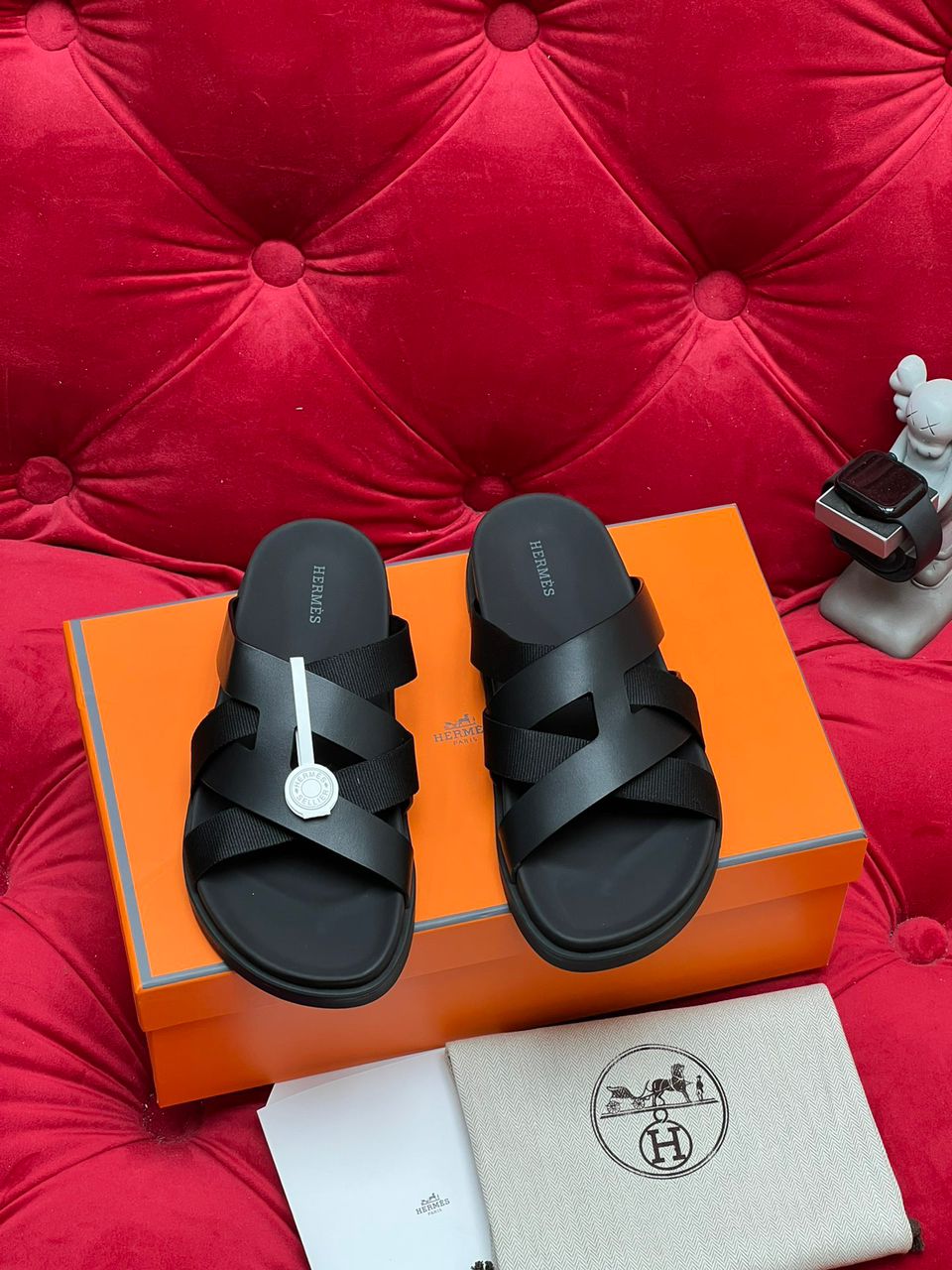 Izmir sandal Hermès Saudi Arabia