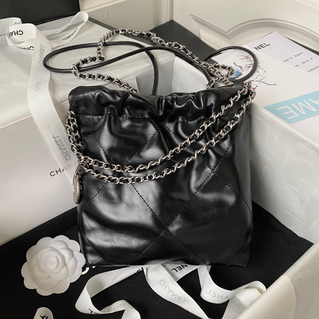 Bolsa Chanel Mini 22S Handbag Calfskin