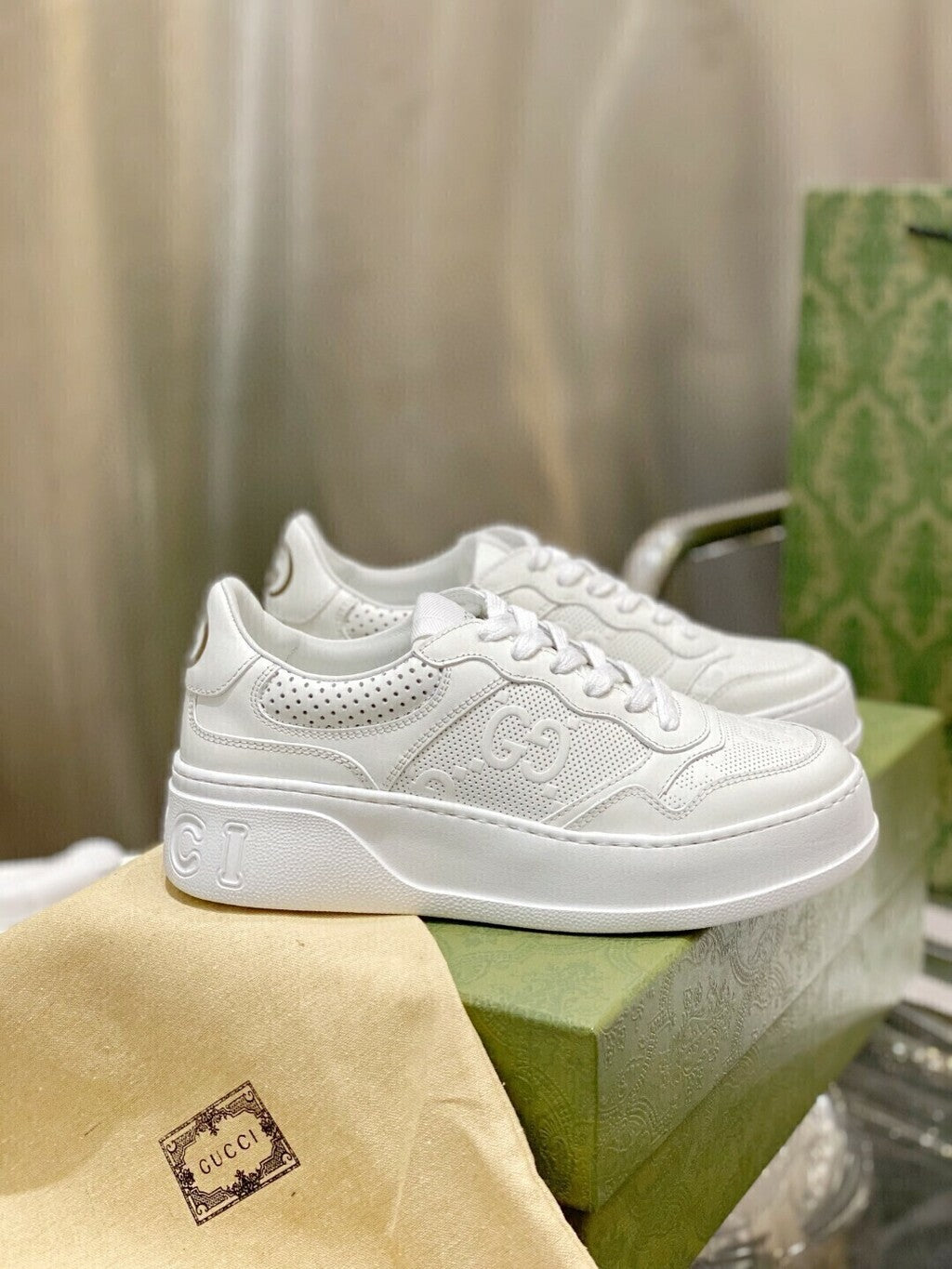 Gucci GG Sneaker White