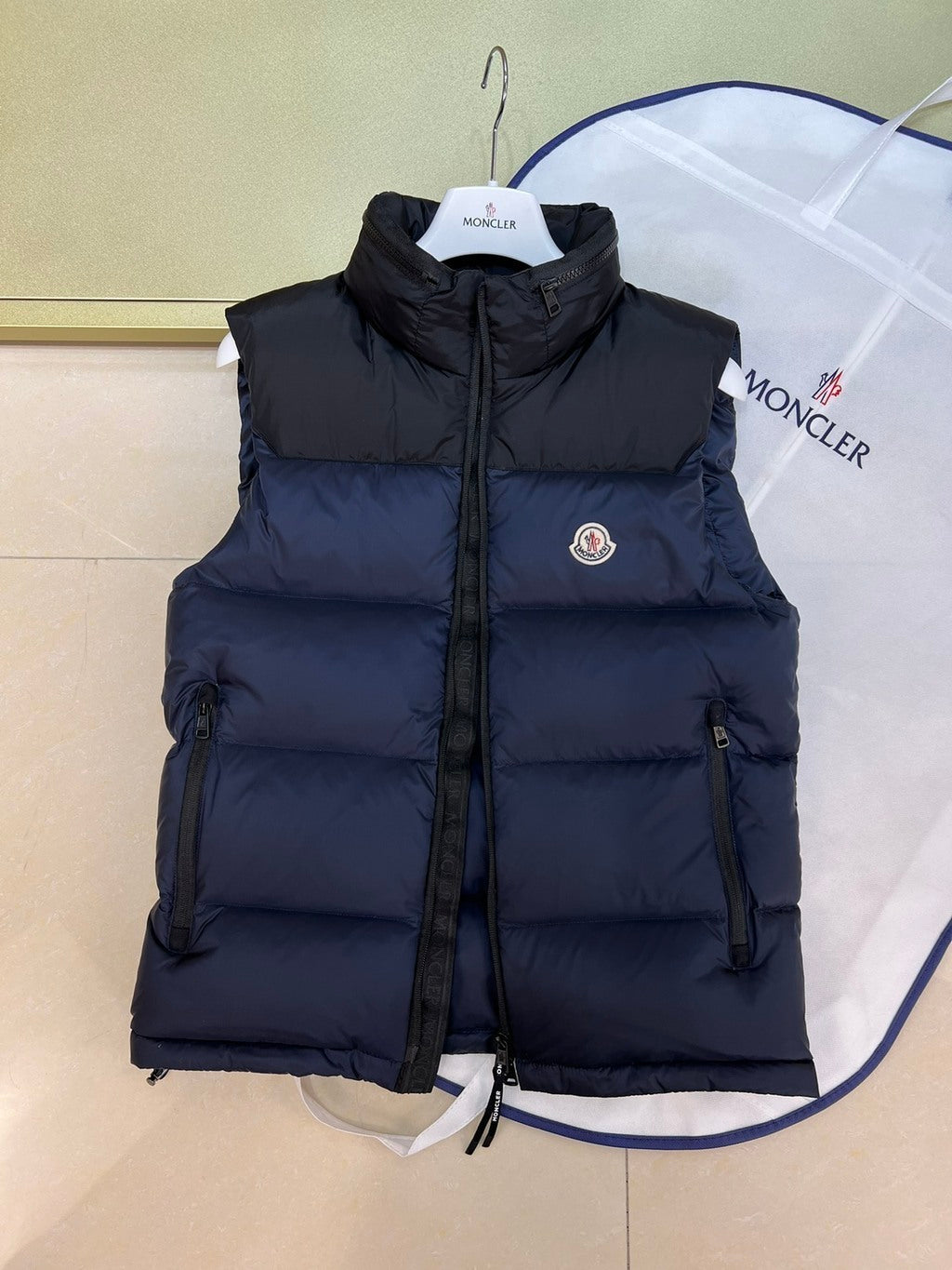 Moncler Ophrys Down Vest