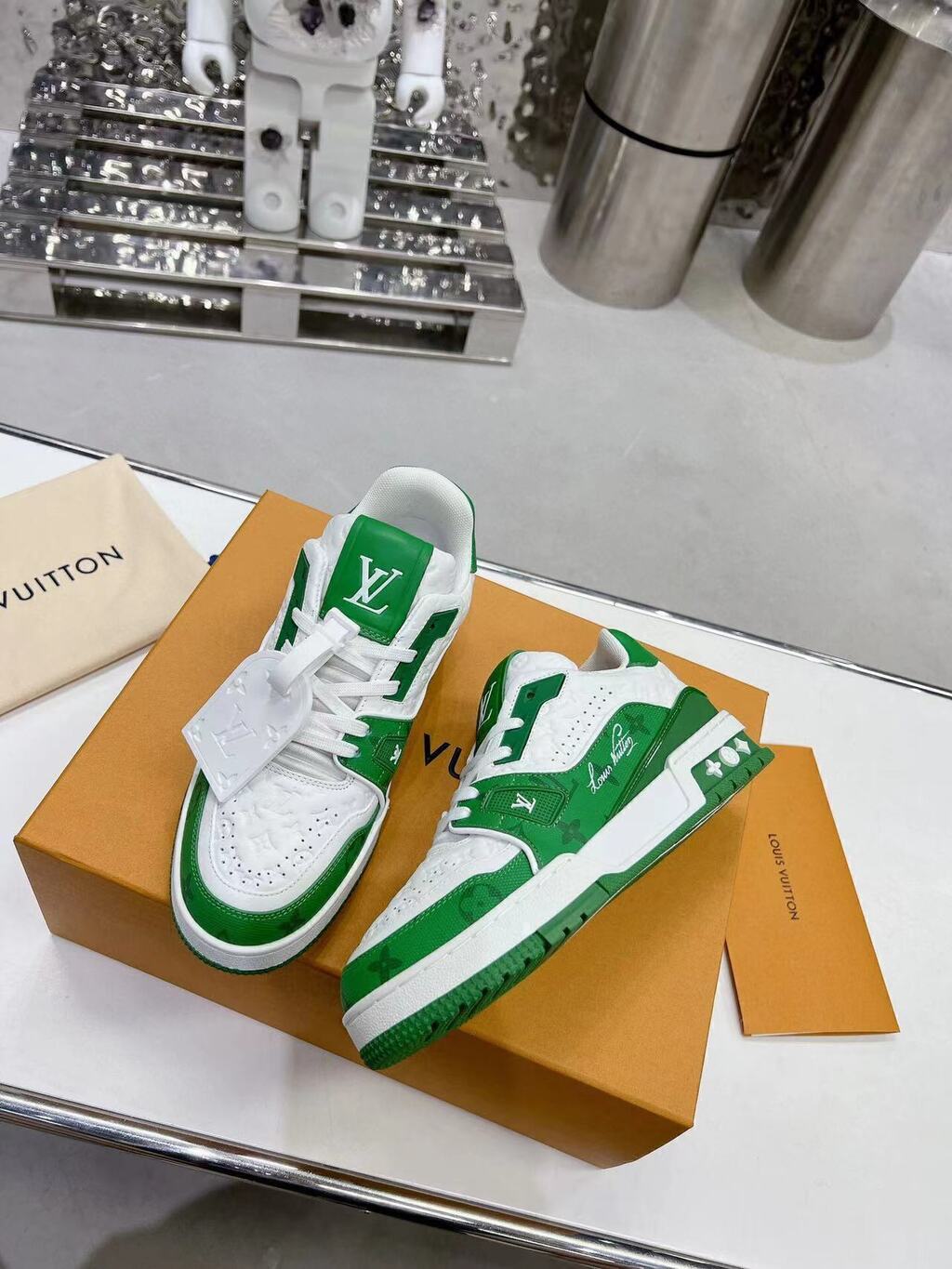 Trainer #54 Signature Green White