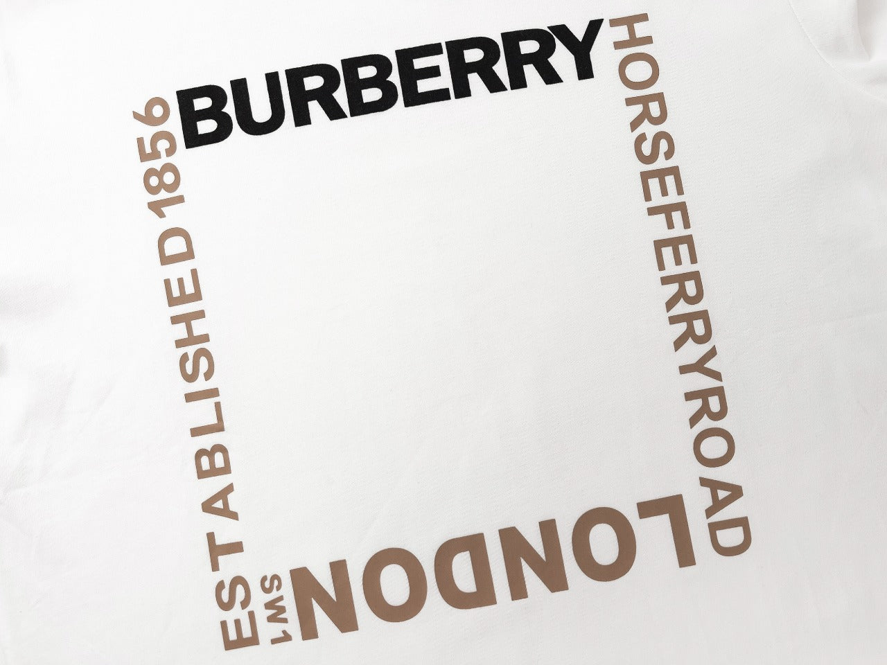 Camiseta Burberry