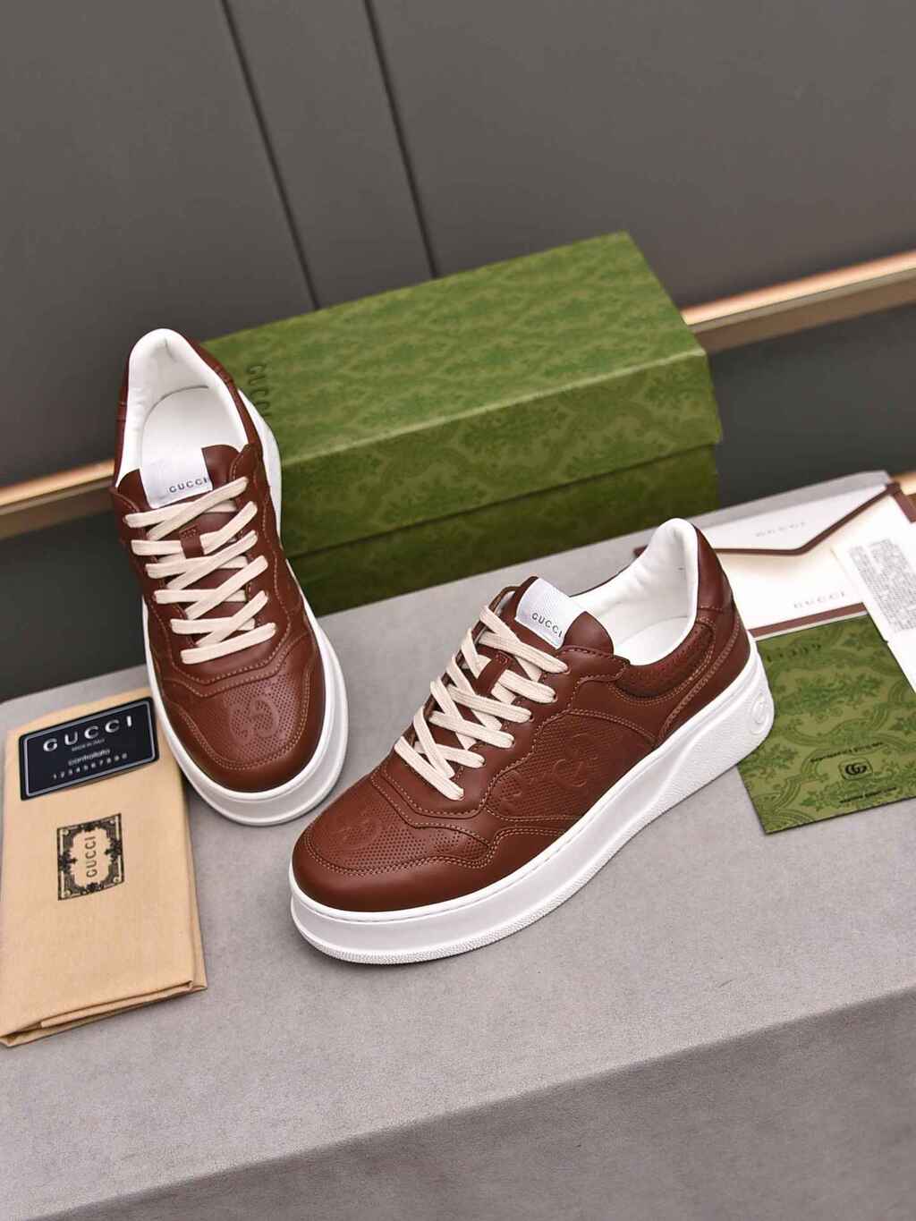 Gucci GG Sneaker Brown