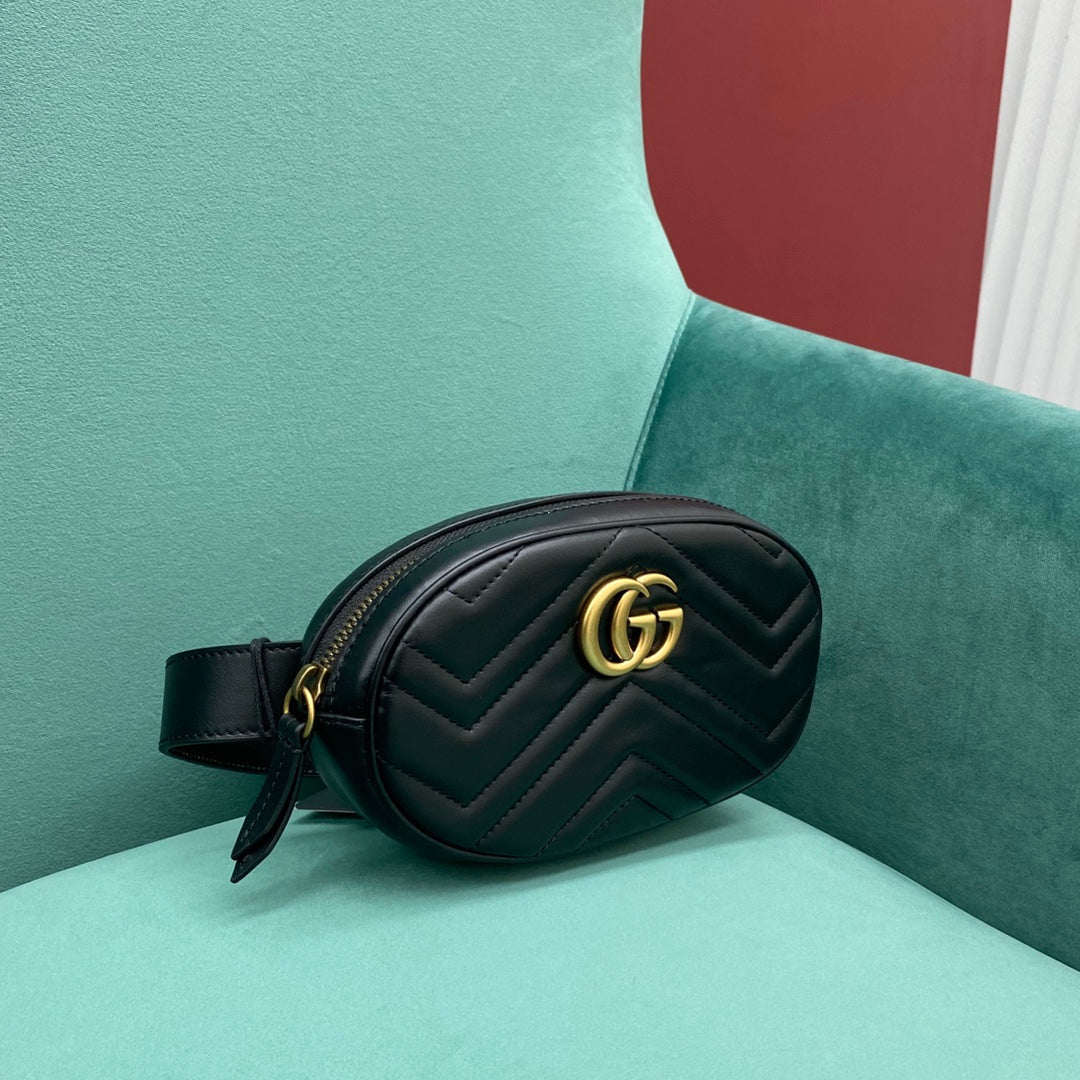 Pochete Gucci Matelasse GG Marmont