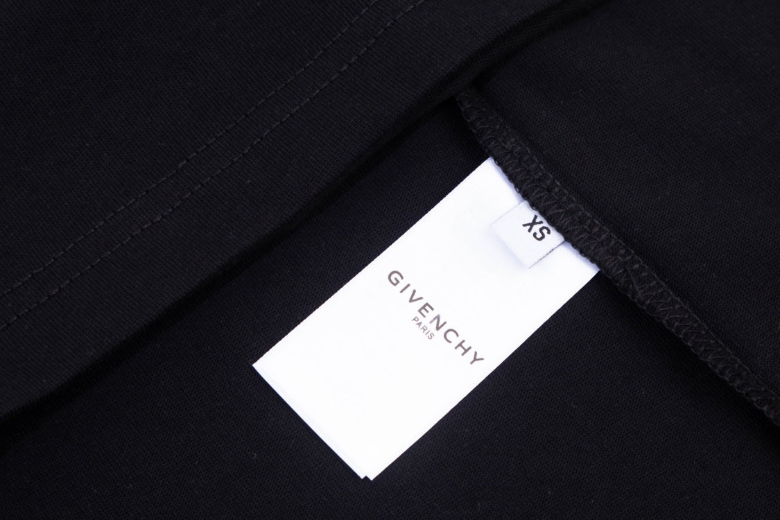 Camiseta Givenchy