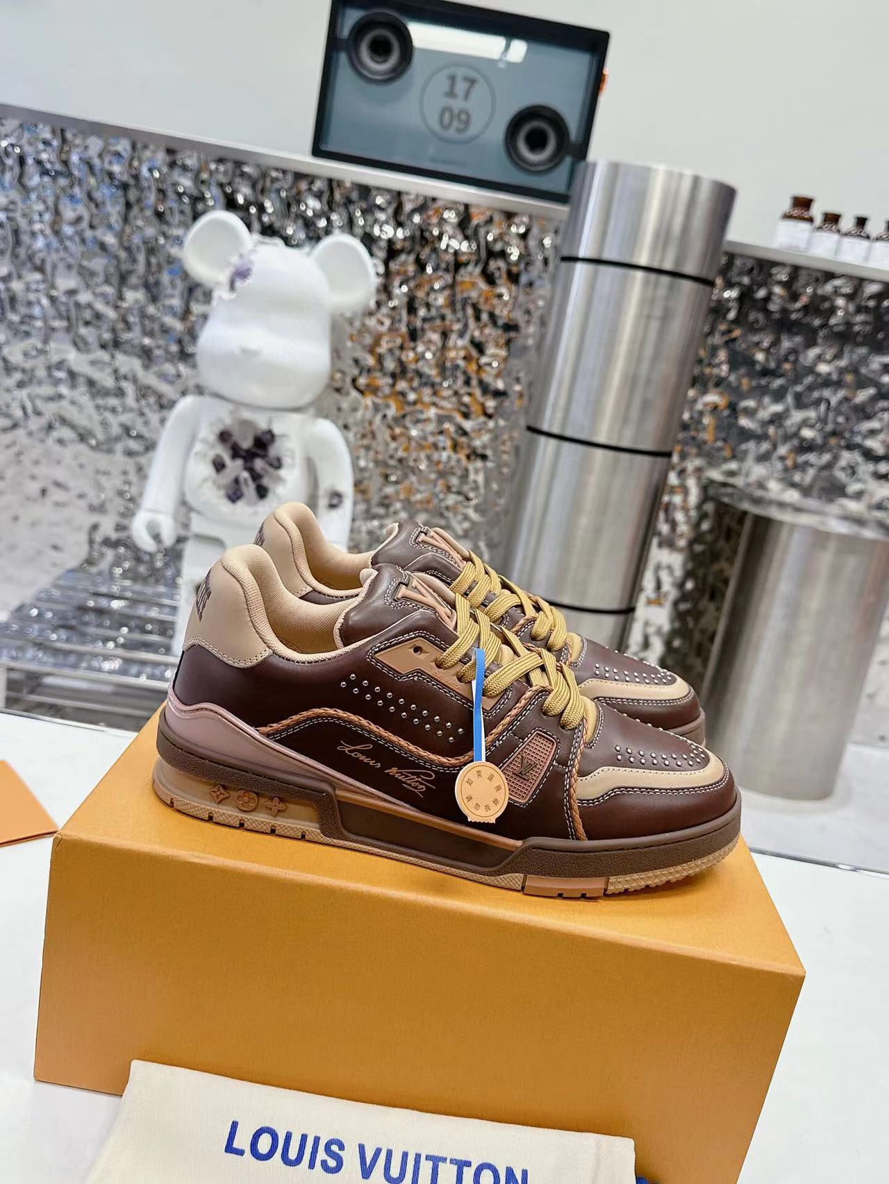 Louis Vuitton LV Trainer Marron Brown